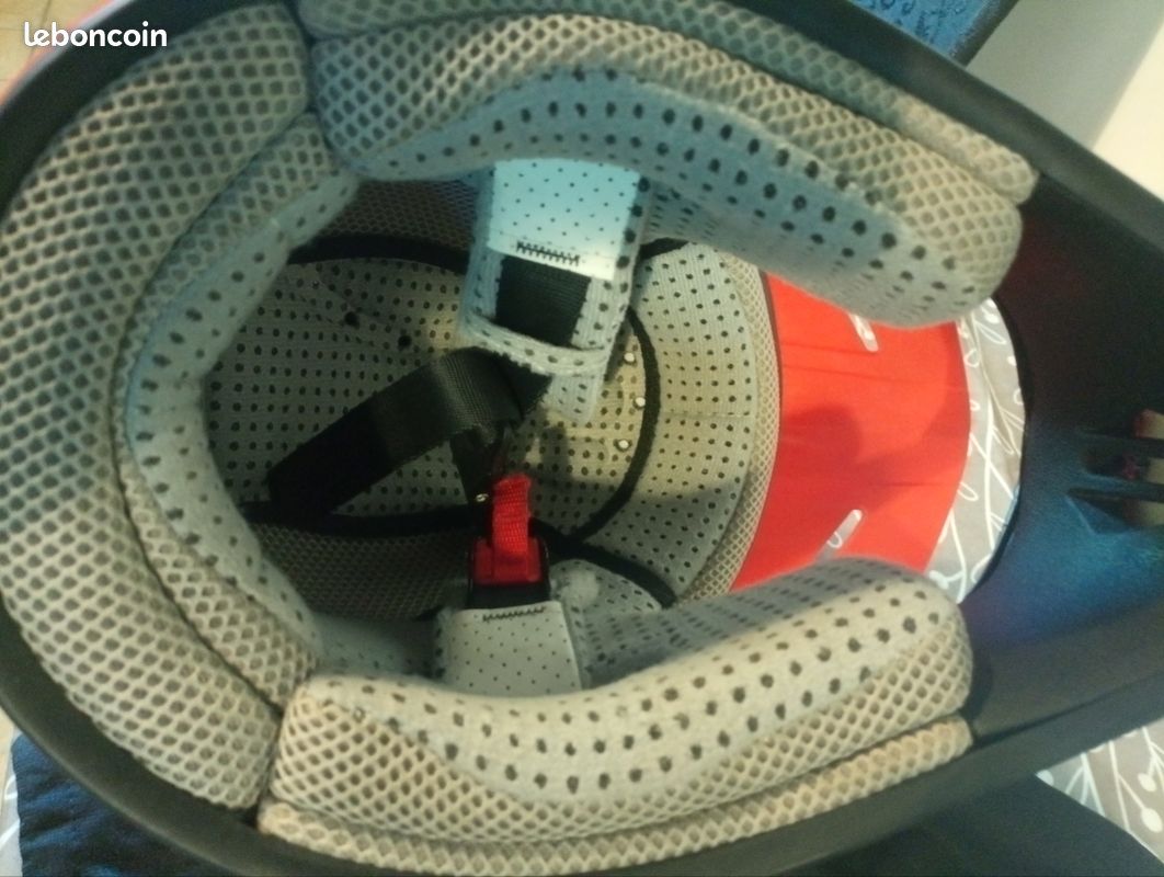 Casque enfant rouge uride kids (image 3)