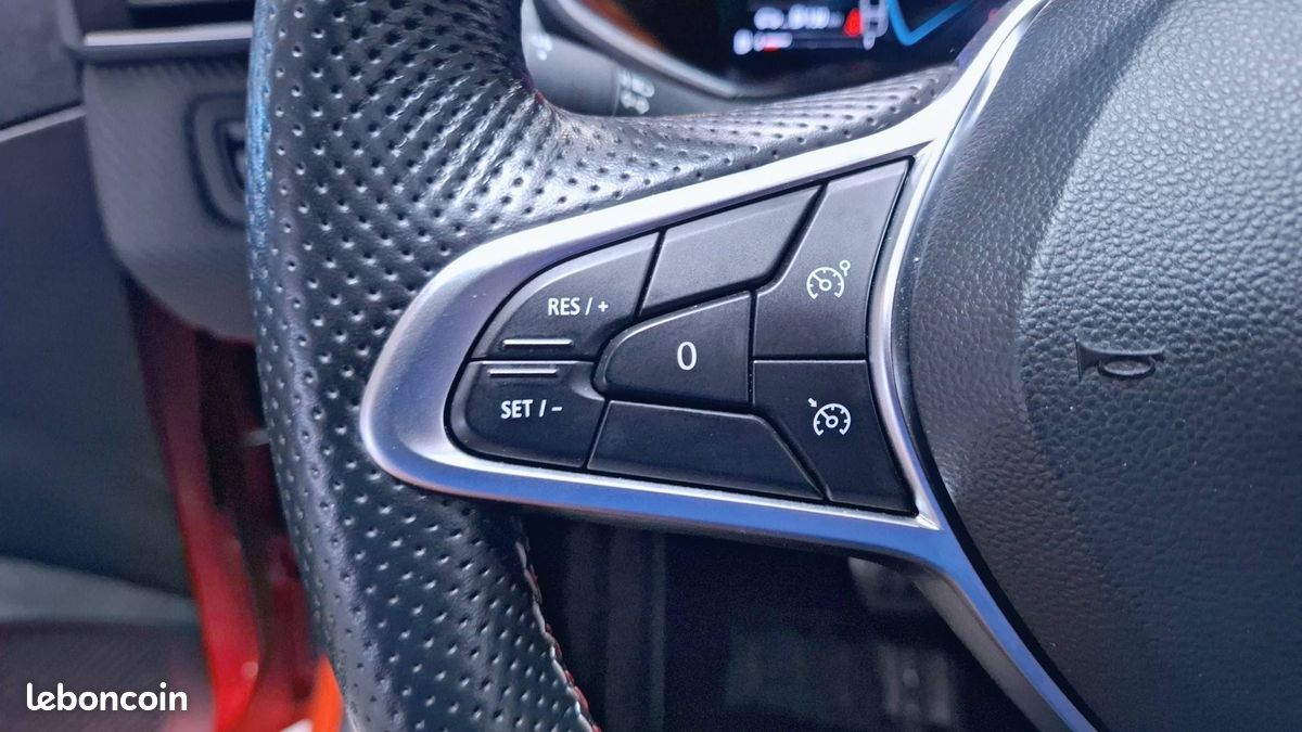 Renault clio e tech hybride 145 rs line (image 22)