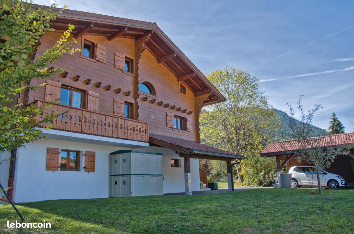 Maison 6 pièces 172 m² · à Bernex · 172 m² · 905 000 €