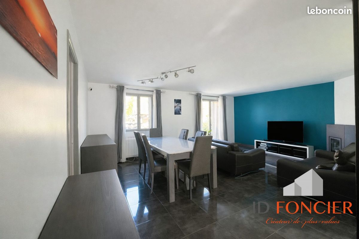 Maison 6 pièces 124 m² · à Ballancourt-sur-Essonne · 124 m² · 378 000 €