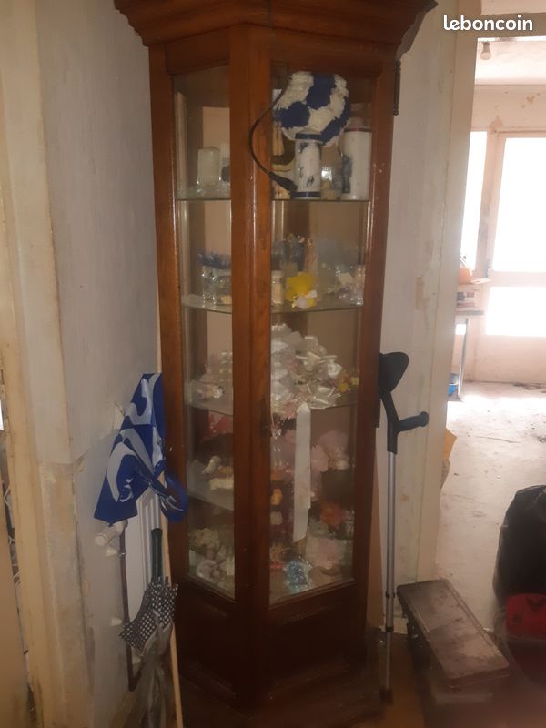 Vitrine (image 1)