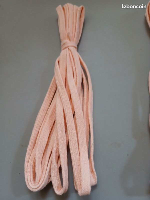 Lacet pour corset ancien neuf (image 2)