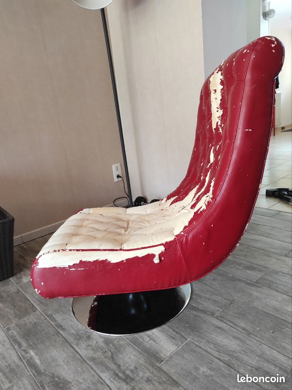 Fauteuil vintage capitonné (image 5)