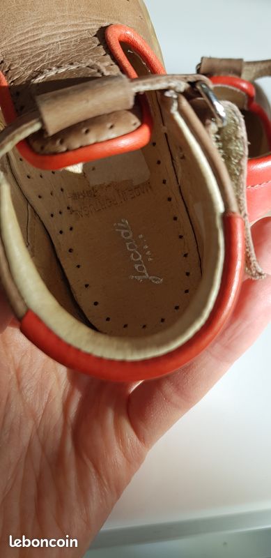 Chaussure Jacadi taille 20 (image 2)