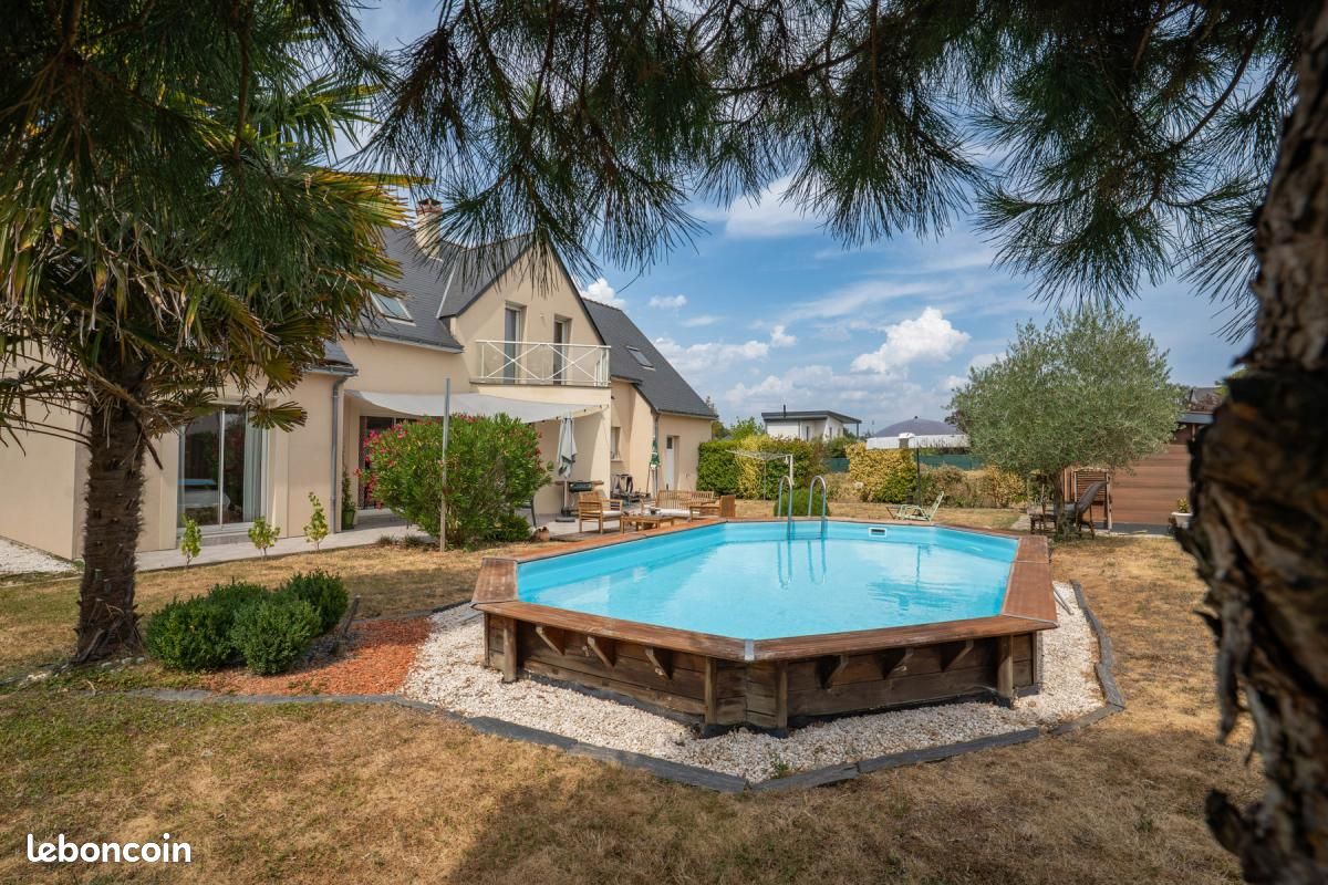 Maison 5 pièces 160 m² · à Mozé-sur-Louet · 160 m² · 389 300 €