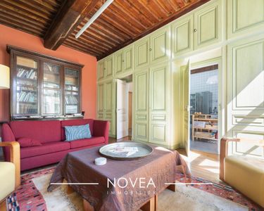 Maison 1 100 000 € - 225 m²