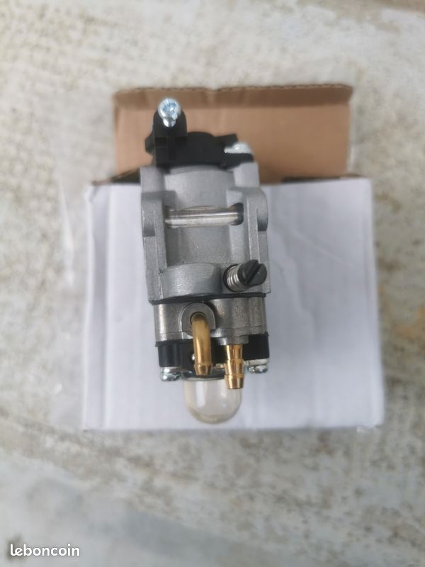 Carburateur debroussailleuse neuf (image 2)