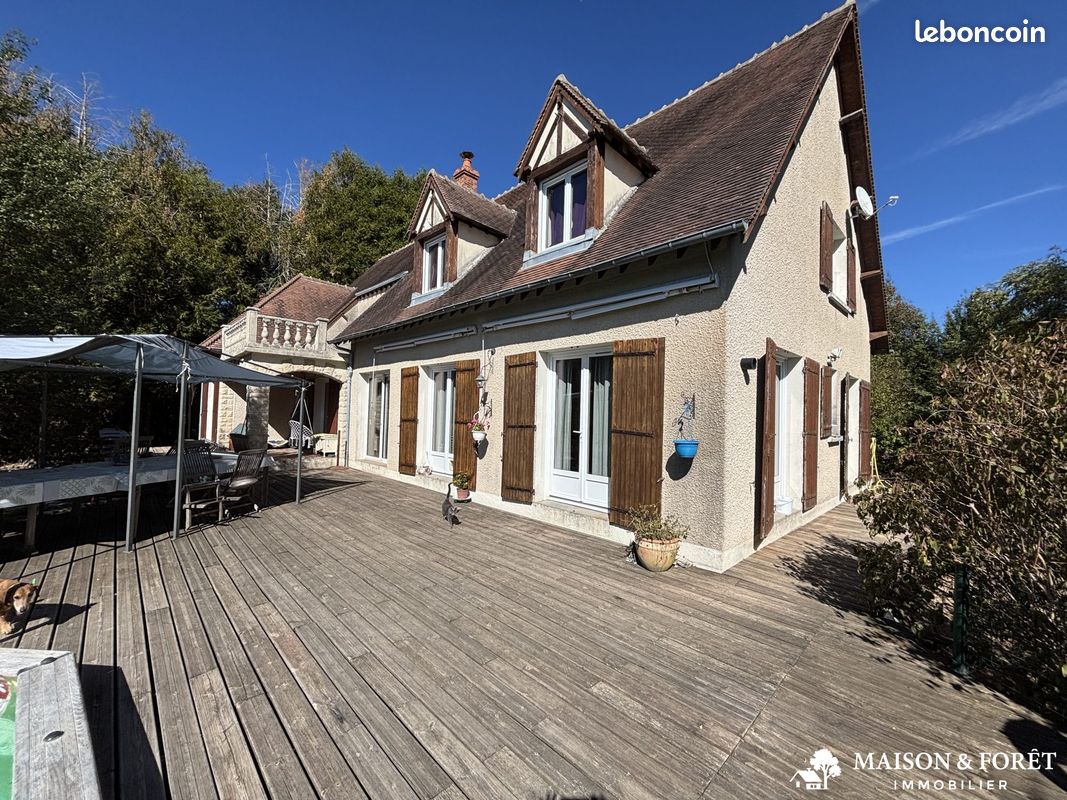 Maison 8 pièces 228 m² · à Pierrefitte-Ès-Bois · 228 m² · 199 000 €