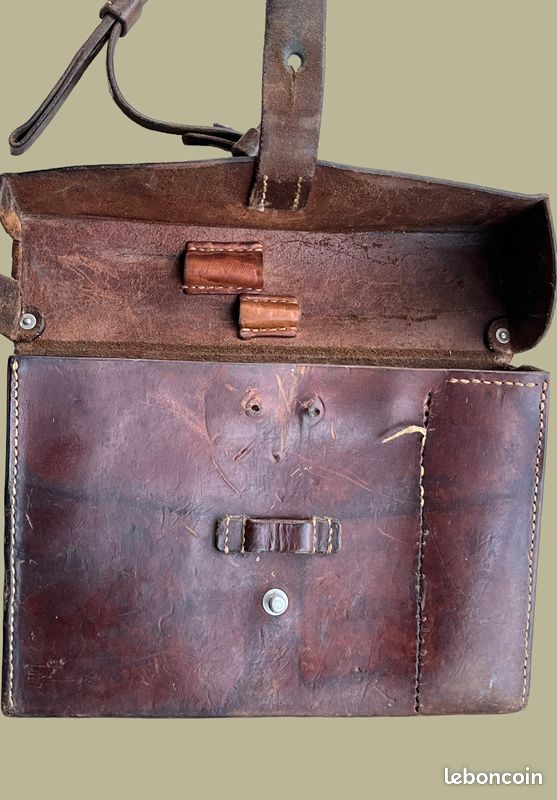 Brelage En Cuir Réglementaire Armée Française - 11 Trous - Après-guerre - Original