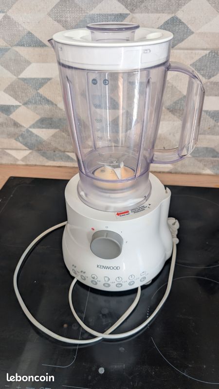 Robot ménager marque Kenwood (D'occasion) à Blonay pour CHF 10