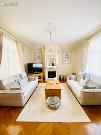 Propriété 8 pièces 260 m²