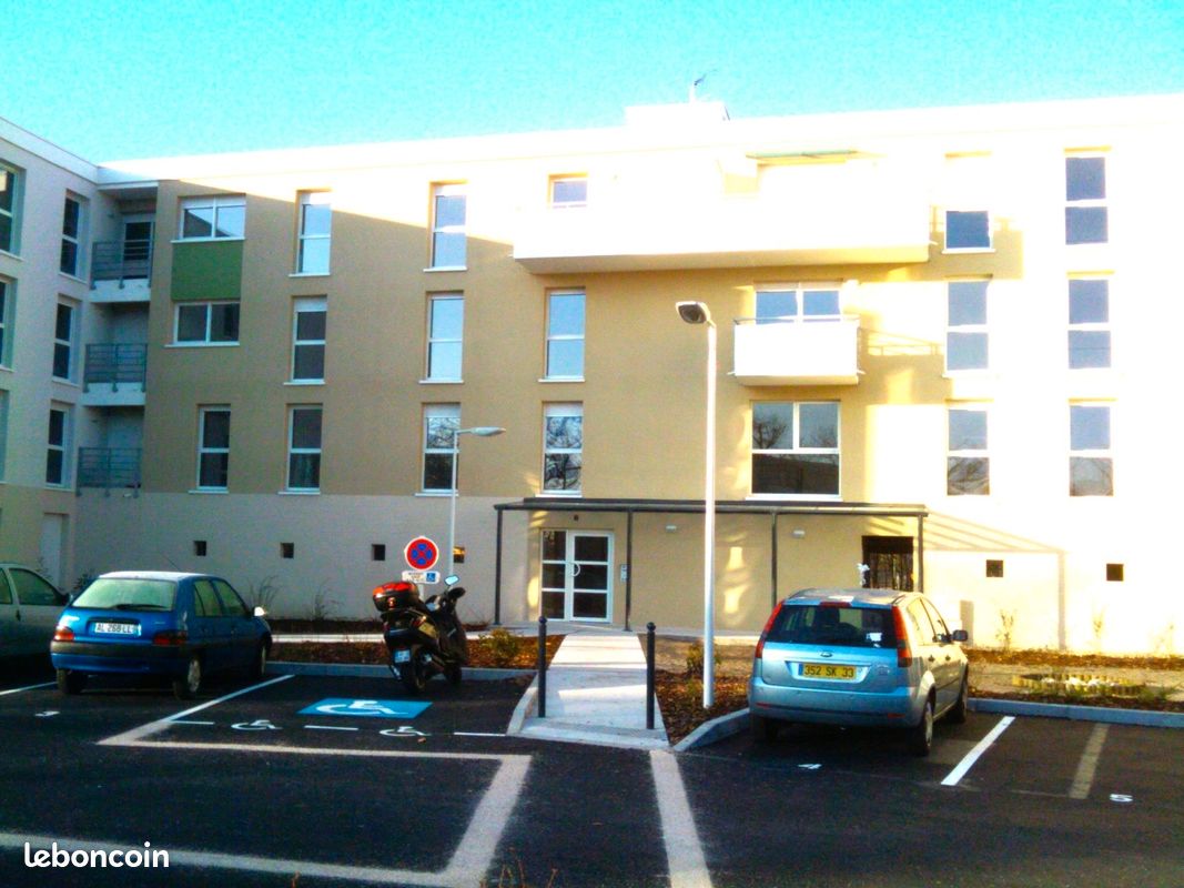 Appartement 1 pièce 24 m² · à Villenave-d'Ornon · 24 m² · 425 €/mois