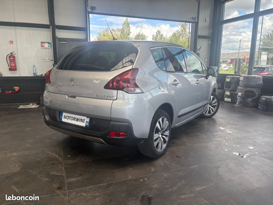🔹 PEUGEOT 3008 1.6 BlueHDi 116 ch Allure - 🌤️ Toit panoramique ✨ Jantes alliage (image 4)