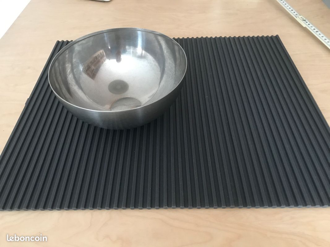 Protection Plan De Travail PTAPIPI Tapis De Dessous De Plat En Silicone Tapis De Séchage Polyvalent Résistant à La Chaleur Jusqu'à 464 ° F, Support De Pot, étanche, (Lot De 2) Antidérapant