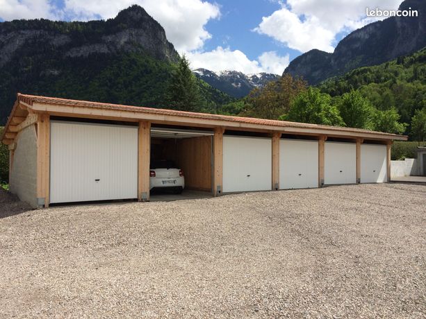 GARAGE FERME 16 m²