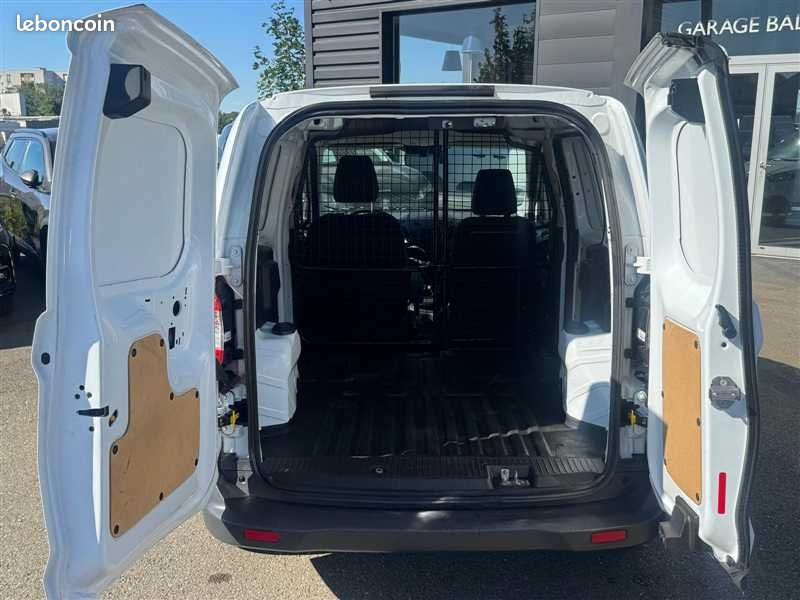 Ford transit courier 1.5 TDCI 100 CH TREND PRIX HT (image 3)
