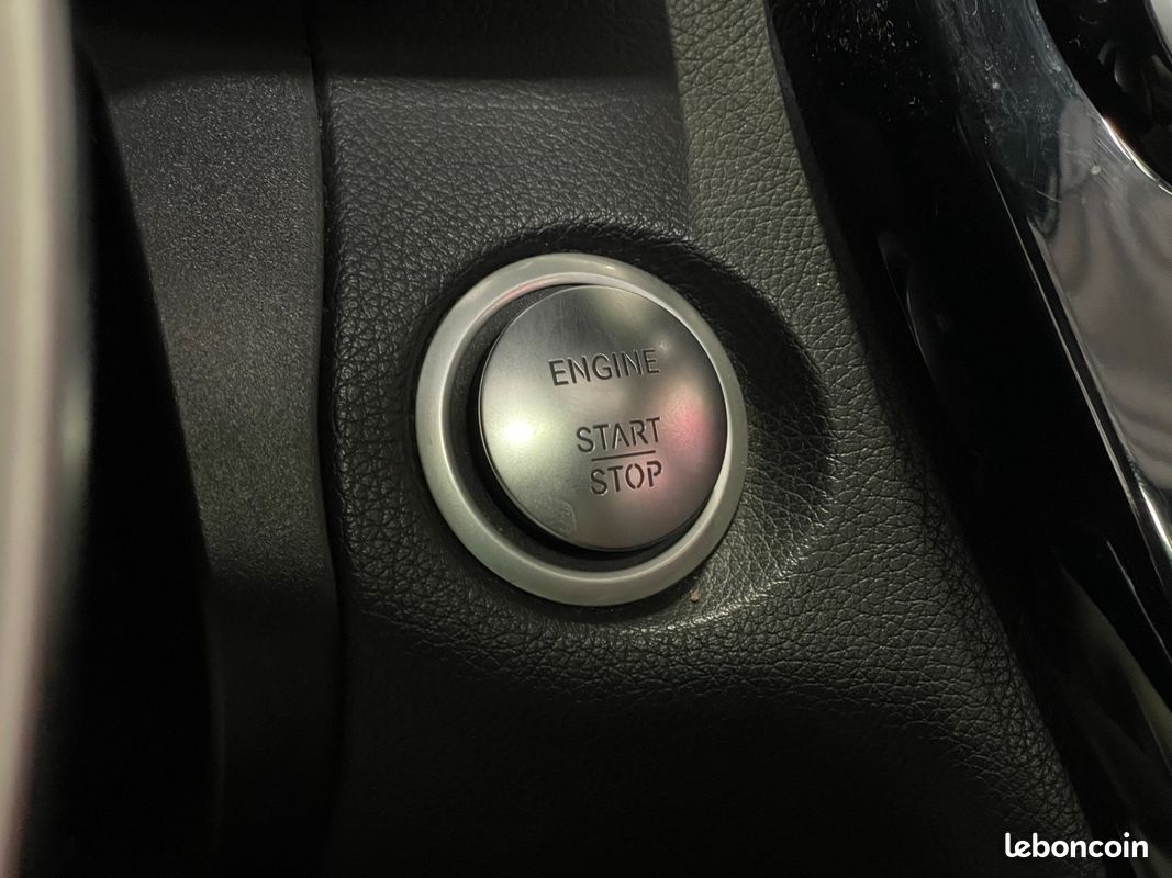 MERCEDES GLC COUPE 220 d 9G-Tronic 4Matic Executive Avec Suivi Mercedes + Régulateur + Clim Auto + Bluetooth + Toit Ou (image 35)