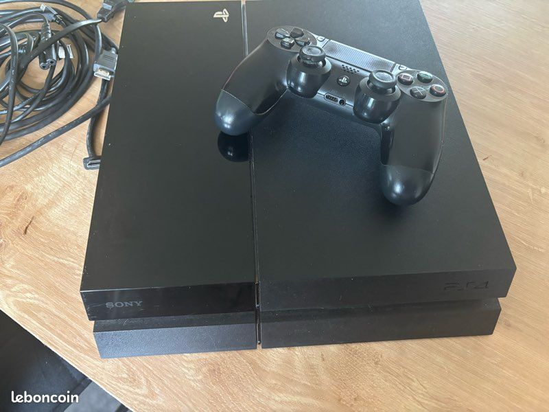 PS4 fonctionnelle + manette (image 3)