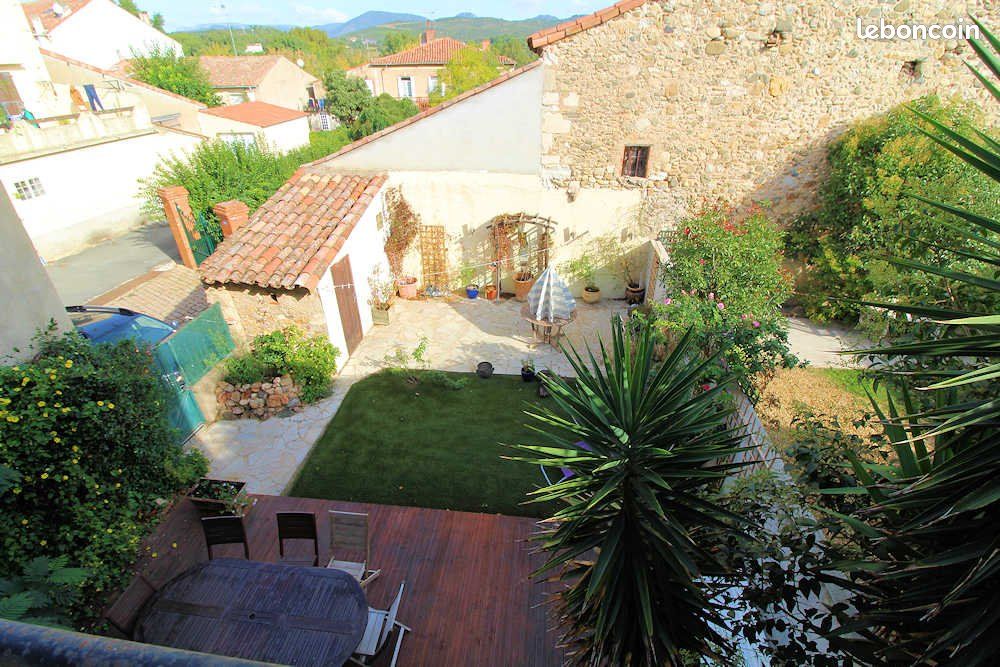 Maison 9 pièces 244 m² · à Cessenon-sur-Orb · 244 m² · 295 000 €