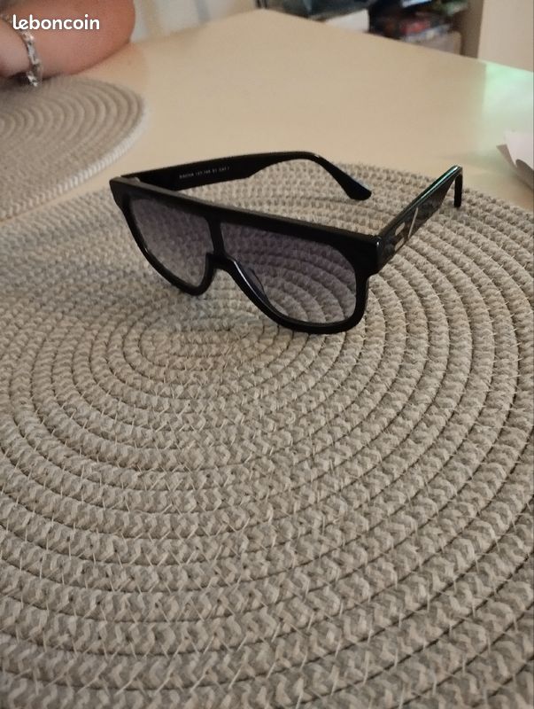 Lunettes de soleil OZ (image 1)