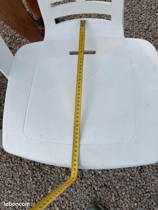 4 chaises blanches extérieur (image 4)