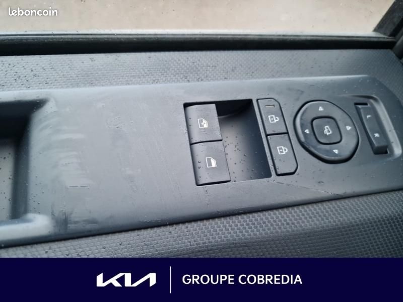 Kia PV5 Passenger L 163ch 71,2 kWh Plus (image 21)