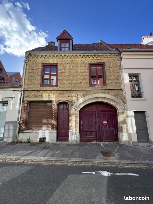 Immeuble 5 pièces 132 m² · à Saint-Omer · 132 m² · 208 500 €