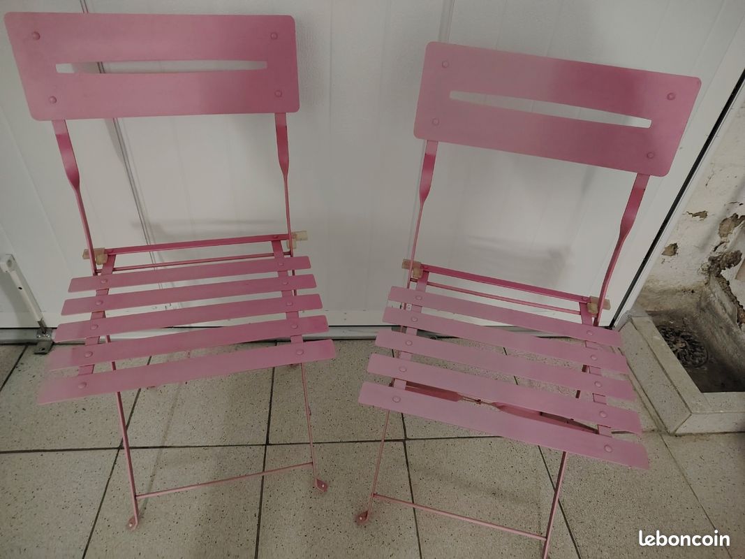 Chaise pliante (image 1)
