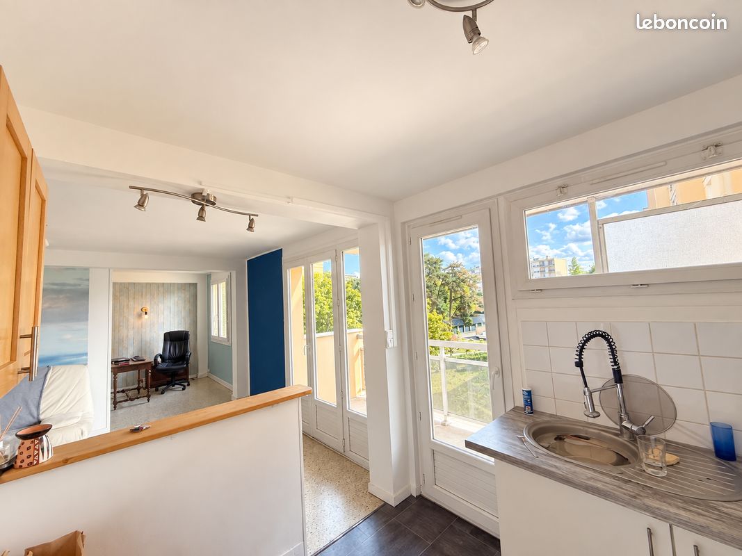 Appartement 5 pièces 81 m² · à Sainte-Foy-lès-Lyon · 81 m² · 229 000 €