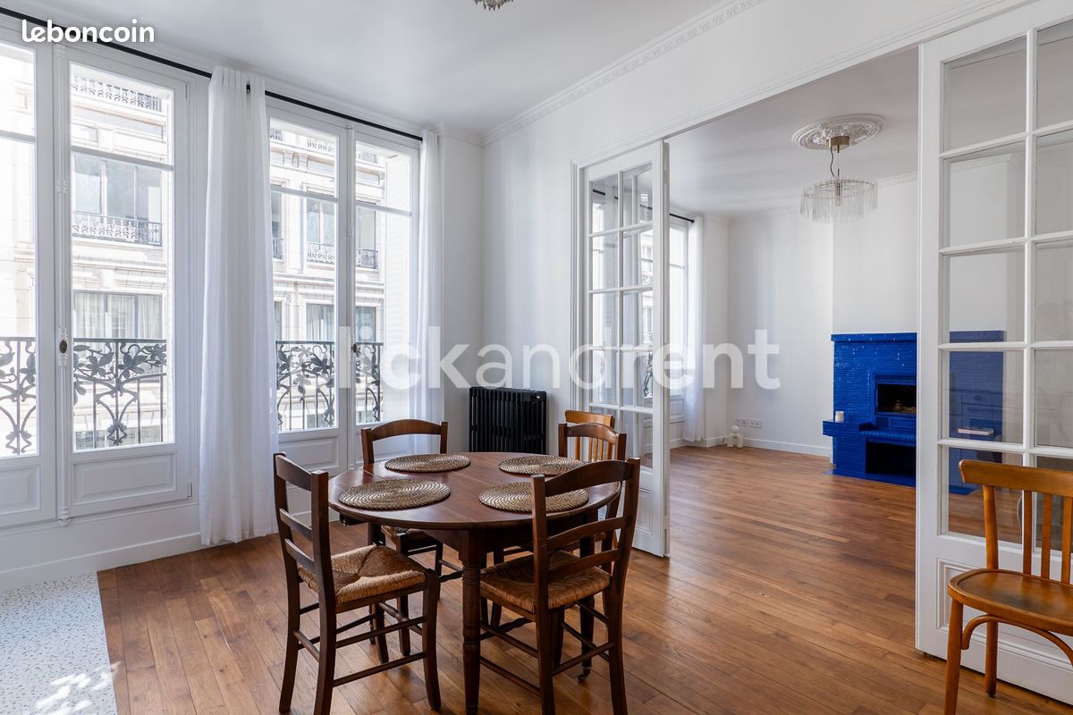 Appartement 3 pièces 94 m² · à Paris · 94 m² · 3 850 €