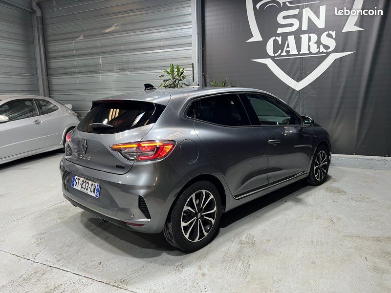 Renault Clio 1.6i SCE 145 ch E-TECH (image 4)