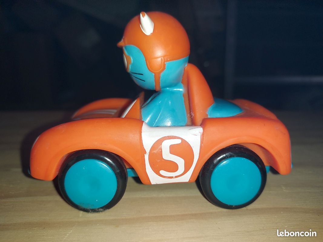 Ma première voiture a friction (image 3)