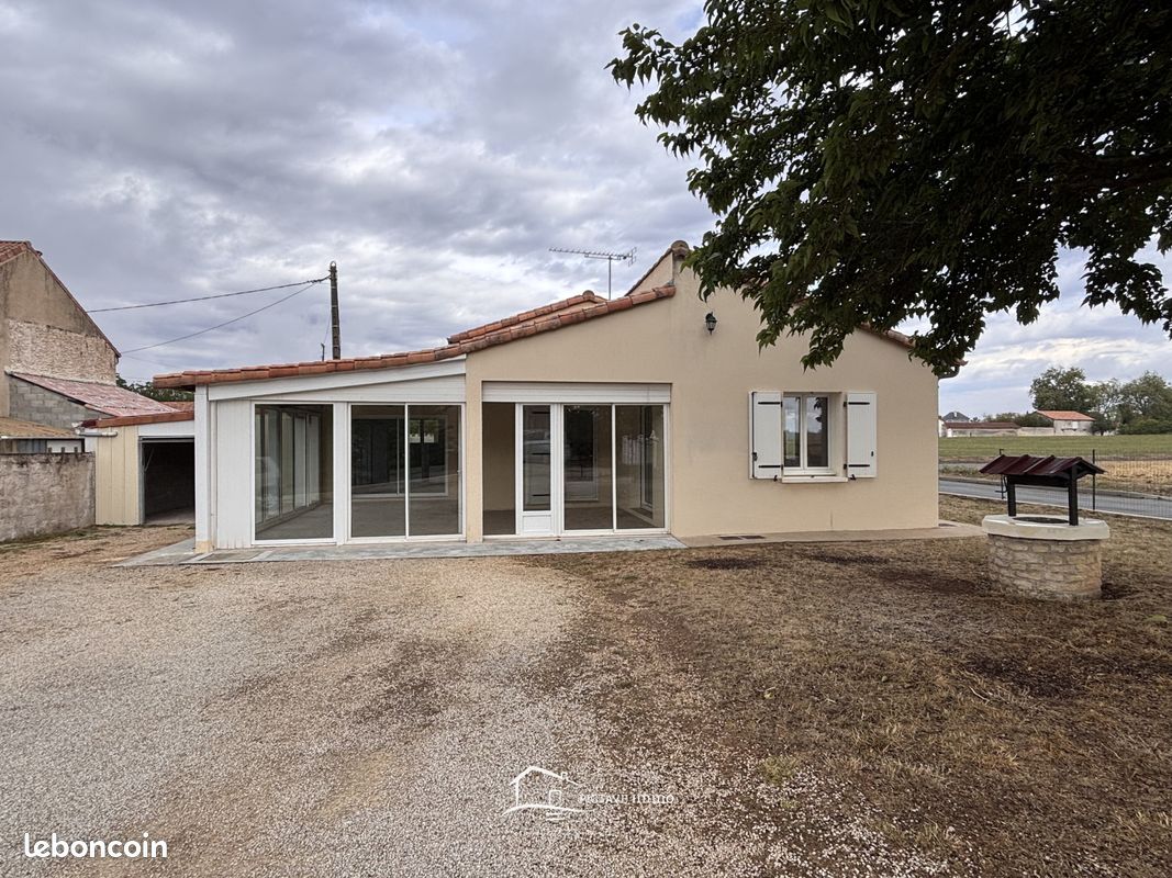 Maison 4 pièces 88 m² · à Valence-en-Poitou · 88 m² · 800 €/mois