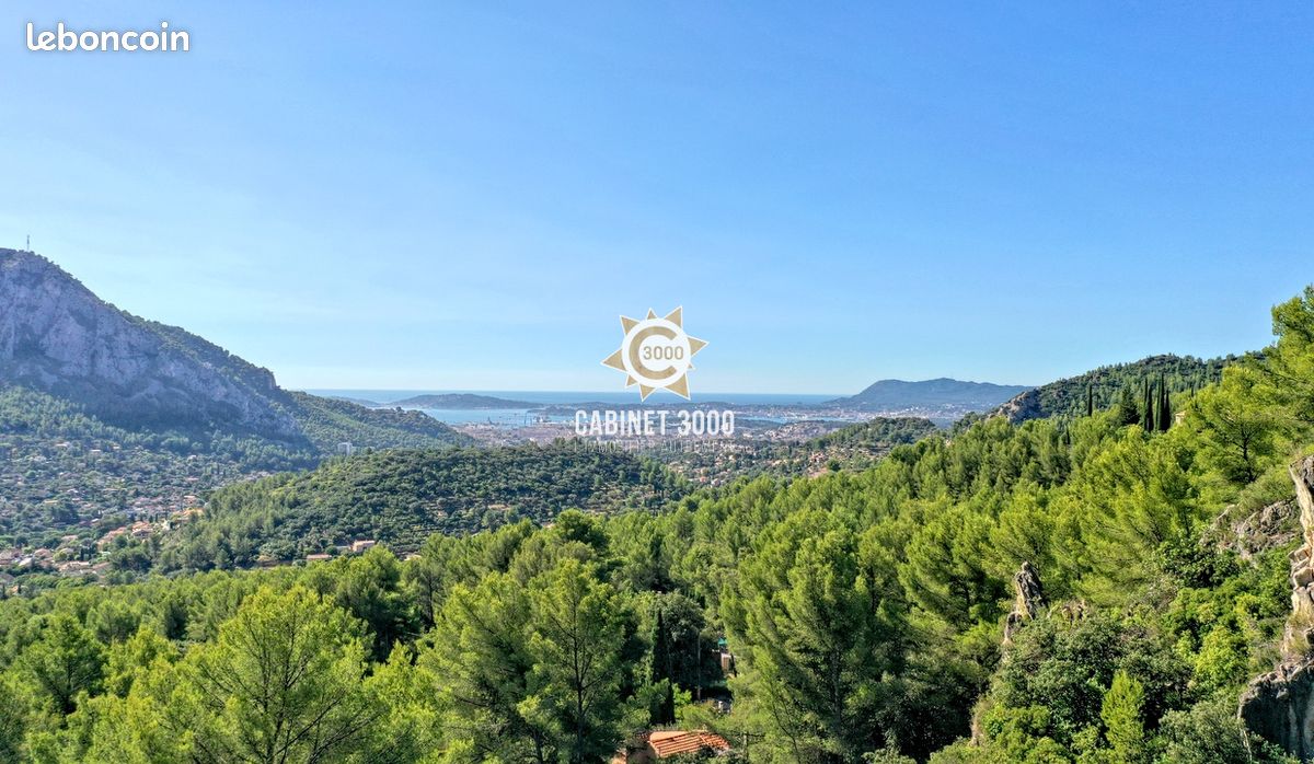 Maison 6 pièces 162 m² · à Le Revest-les-Eaux · 162 m² · 745 000 €