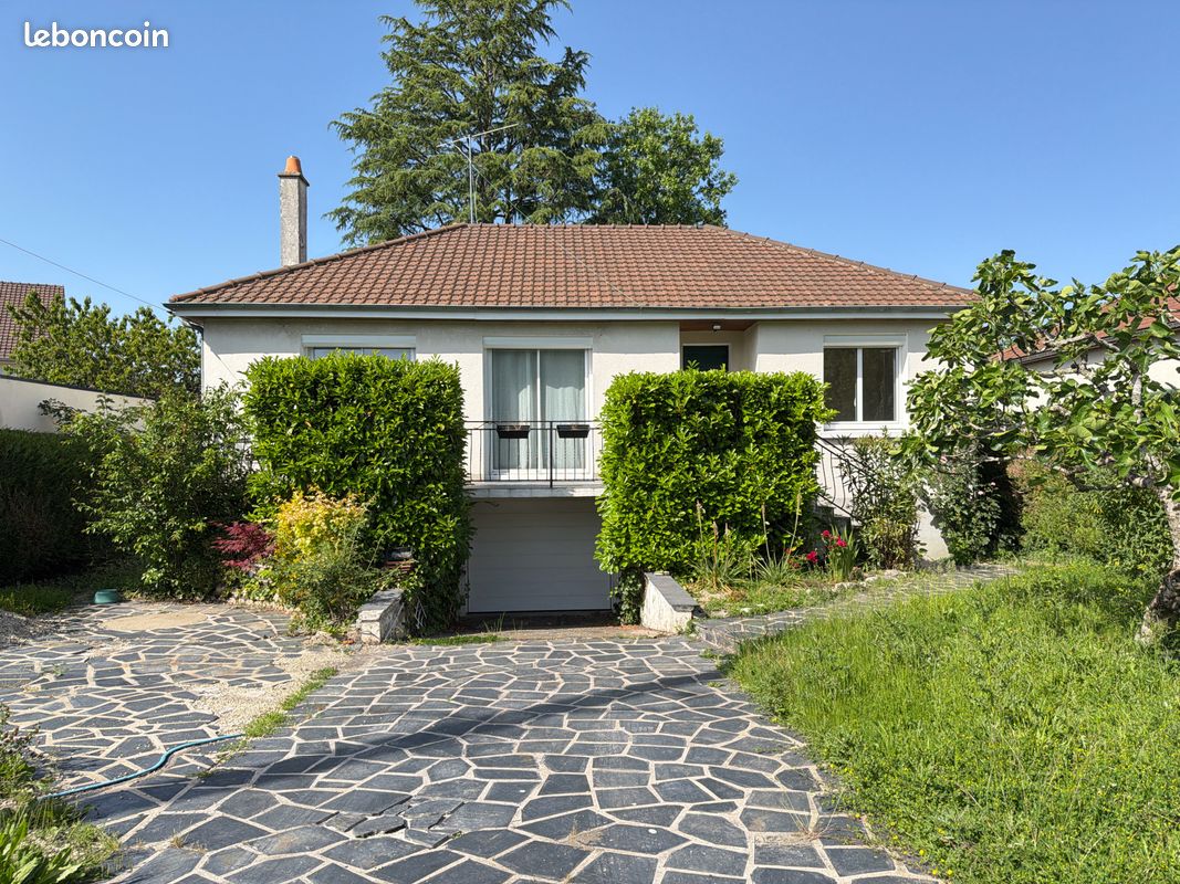 Maison 5 pièces 104 m² · à Chécy · 104 m² · 241 000 €