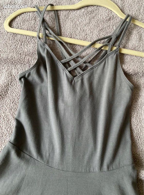 Robe fluide bretelles évasée hollister (image 8)