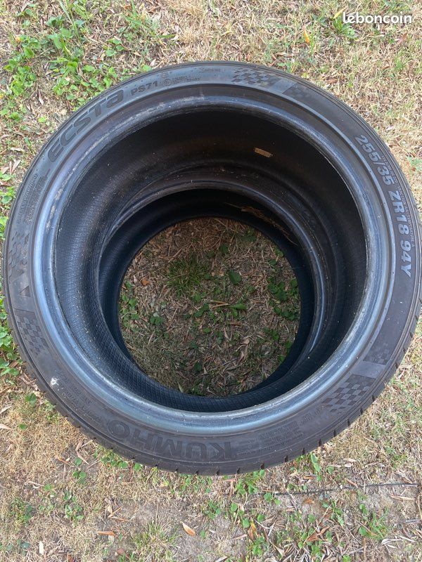 2 pneus 255 35 18 kumho (image 2)