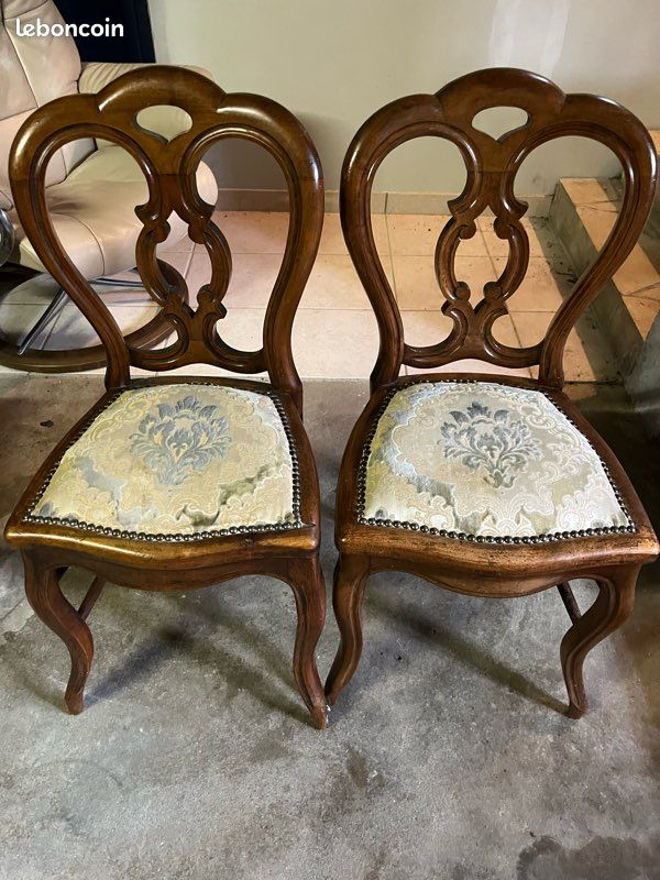 Lot 2 chaises Louis XV (image 1)