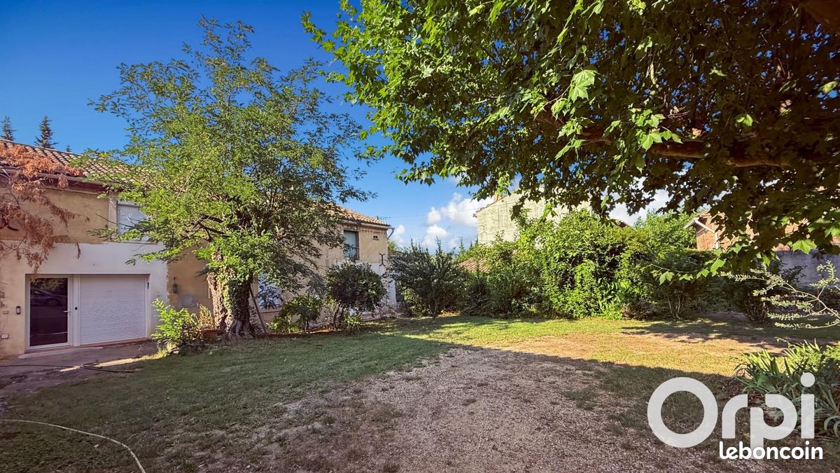 Maison 4 pièces 158 m² · à Bollène · 158 m² · 185 000 €