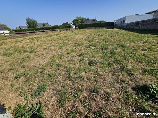 Terrain 601 m² Ploumagoar