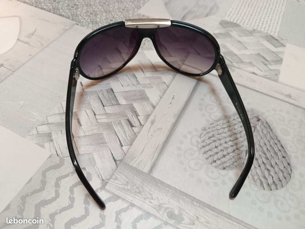 Lunettes de soleil eyewear femme Bon état (image 3)