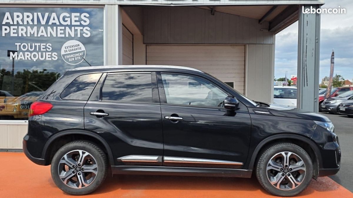Suzuki VITARA 1.6 VVT PACK AUTO (image 13)