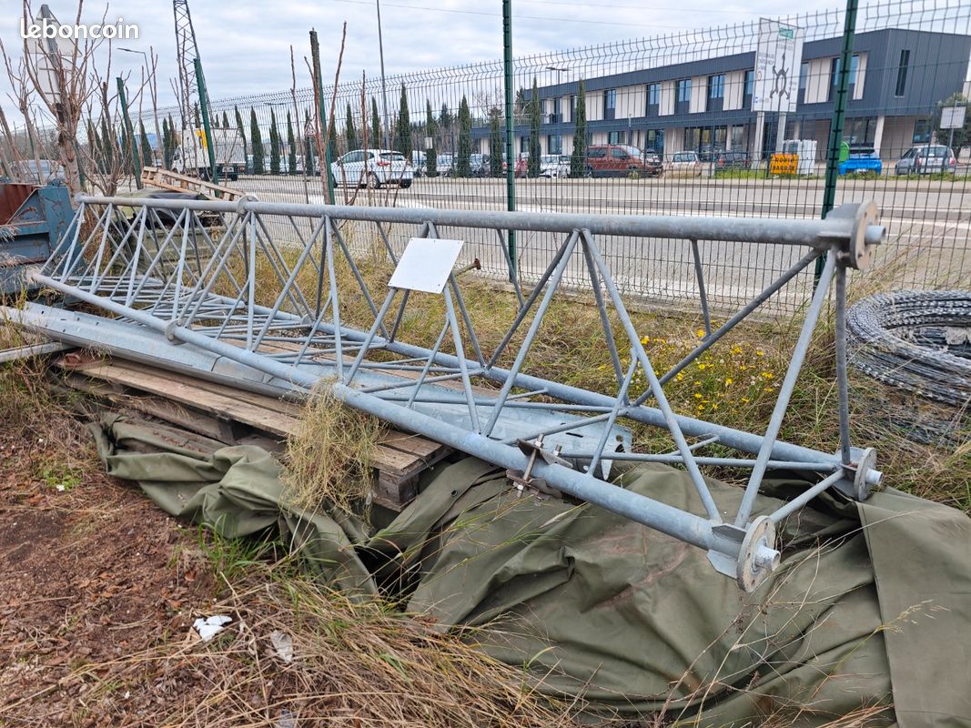 Mat pylône d'antenne 12m (image 2)