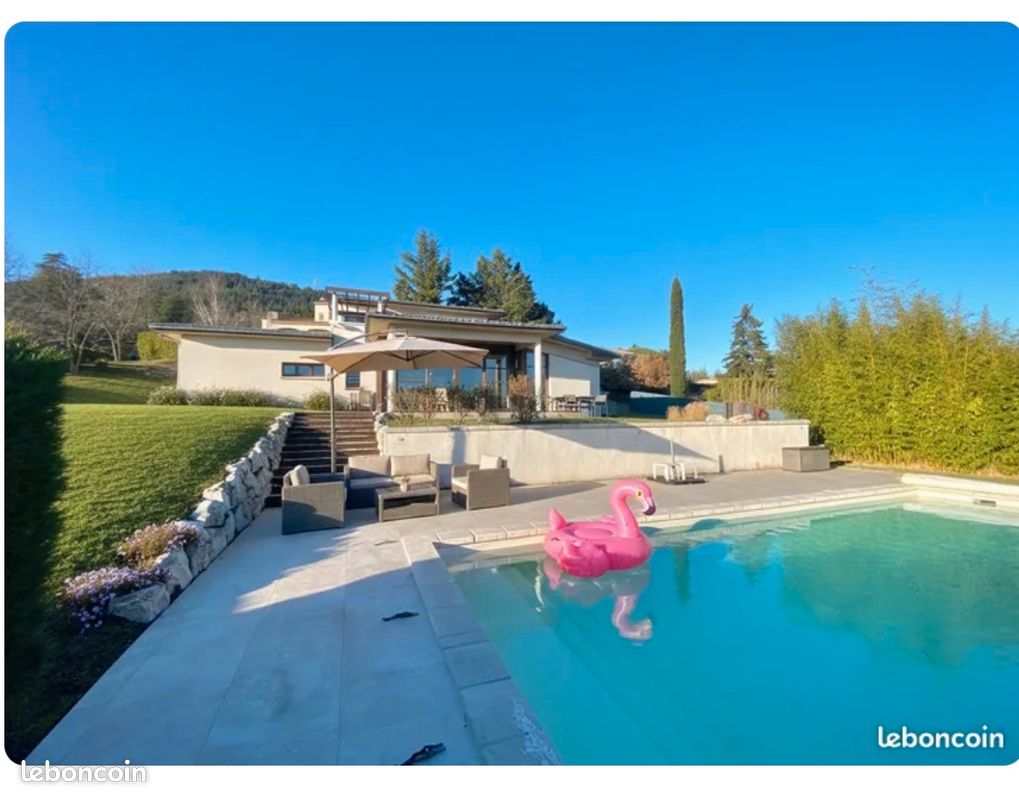 Maison 4 pièces 185 m² · à Annonay · 185 m² · 448 000 €