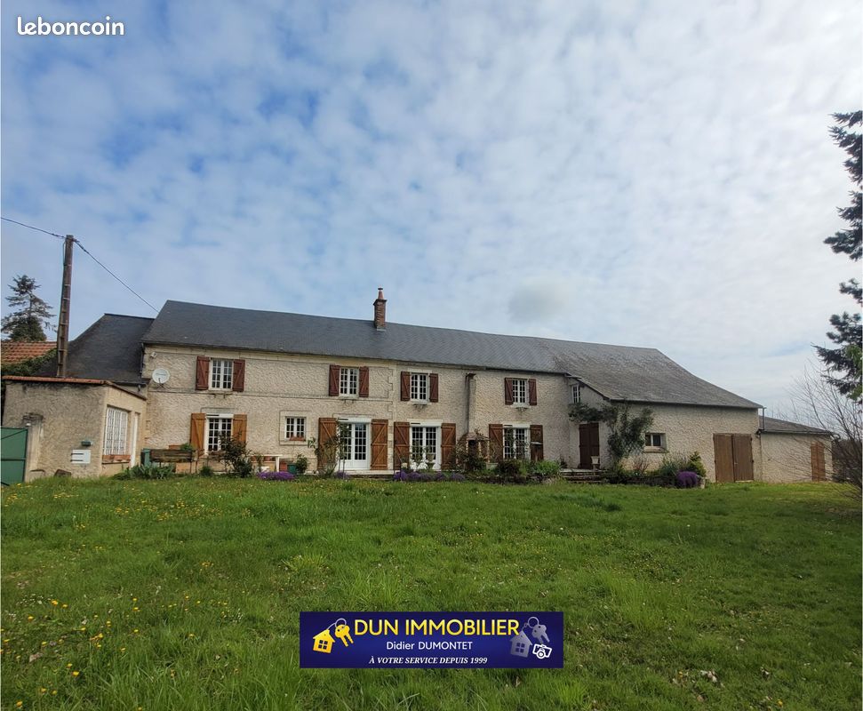 Maison 10 pièces 255 m² · à Saint-Martin-d'Auxigny · 255 m² · 291 000 €
