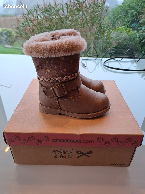Chaussures fille taille 22 (image 1)