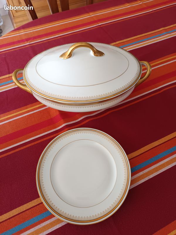 Service de table en porcelaine de Limoges (image 3)