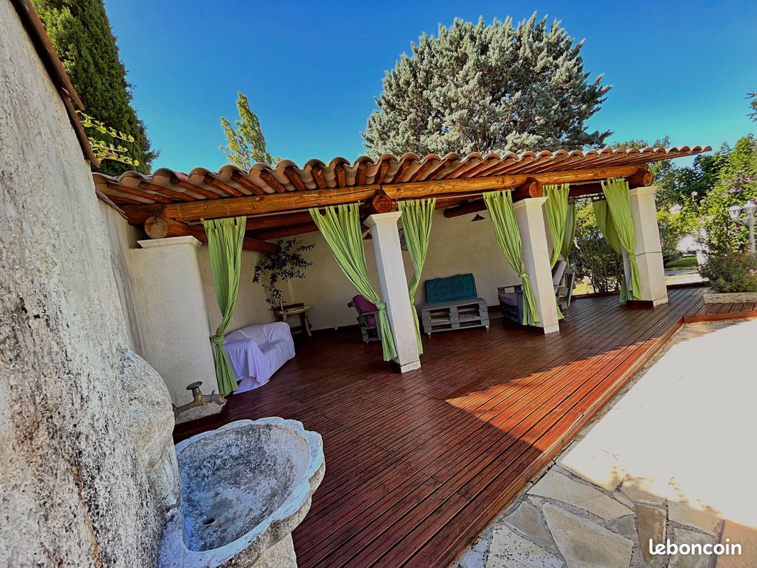 Maison provençale avec piscine – Mont Ventoux (image 2)