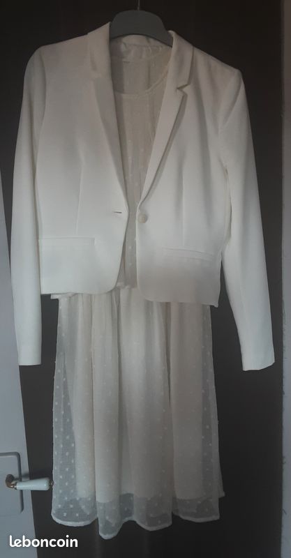 Robe et veste blanche (image 1)