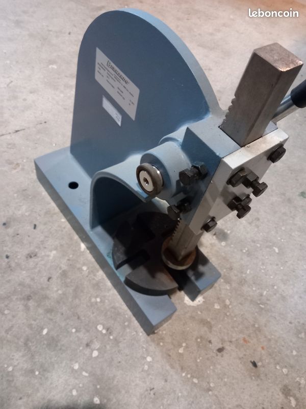 Presse à broche rotative BERNADO DP 2 (image 2)